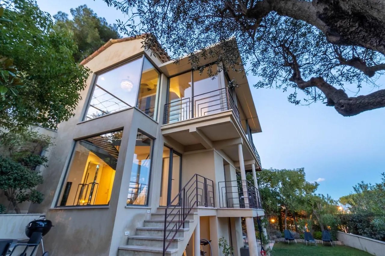 Villa Mougins Collection - Magnifique Maison Du Vieux Village De Mougins, Avec Bassin A Debordement Et Vues Mer Et Montagnes Frankrike